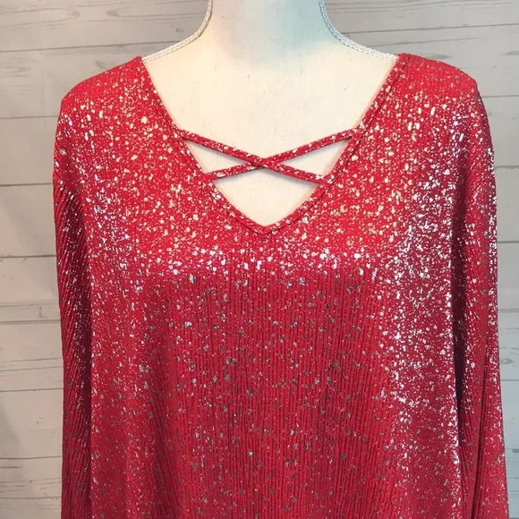 Ruby Rd. Top - Picture 2 of 7